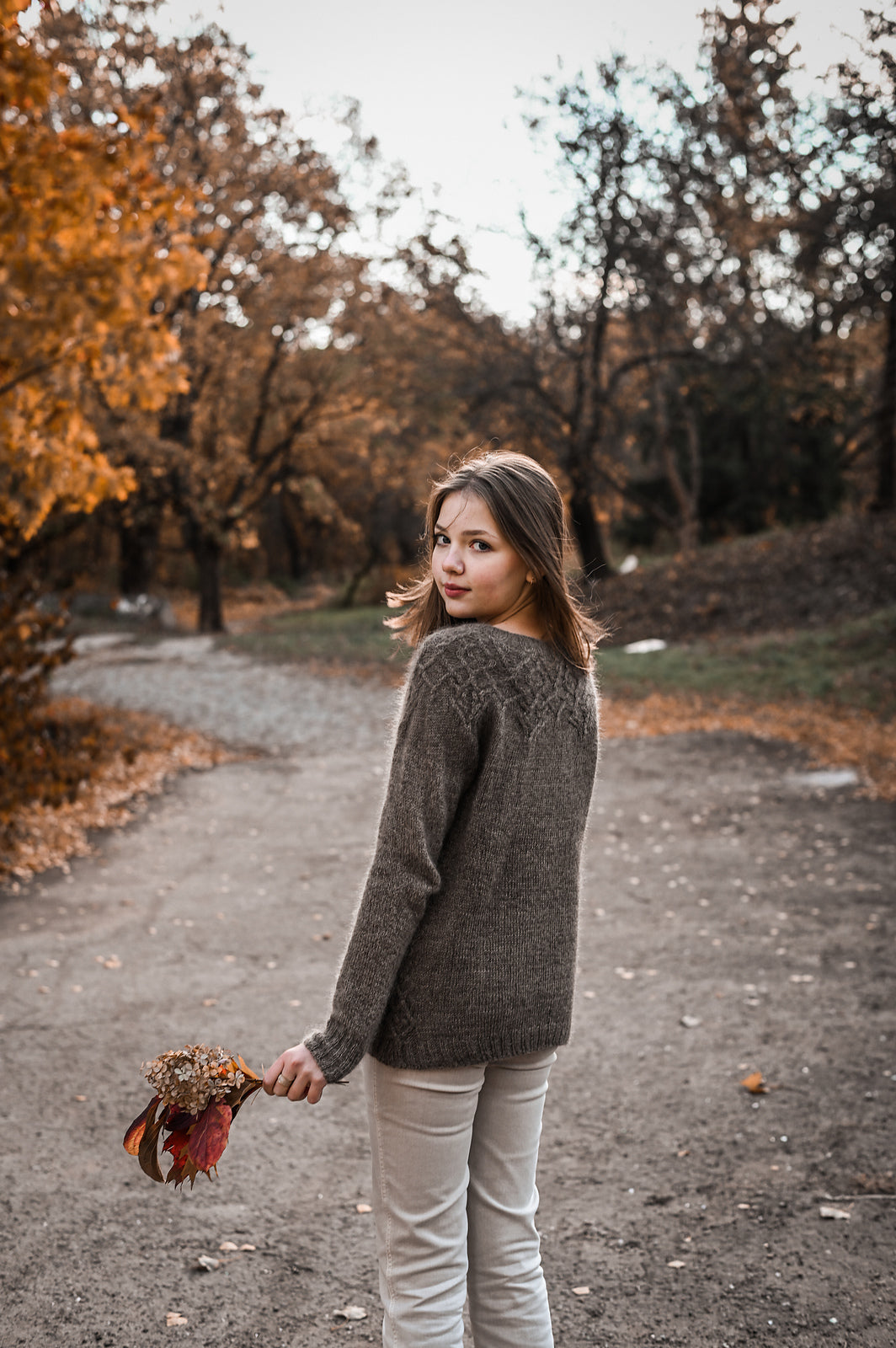 Опис вʼязання Kazka Sweater