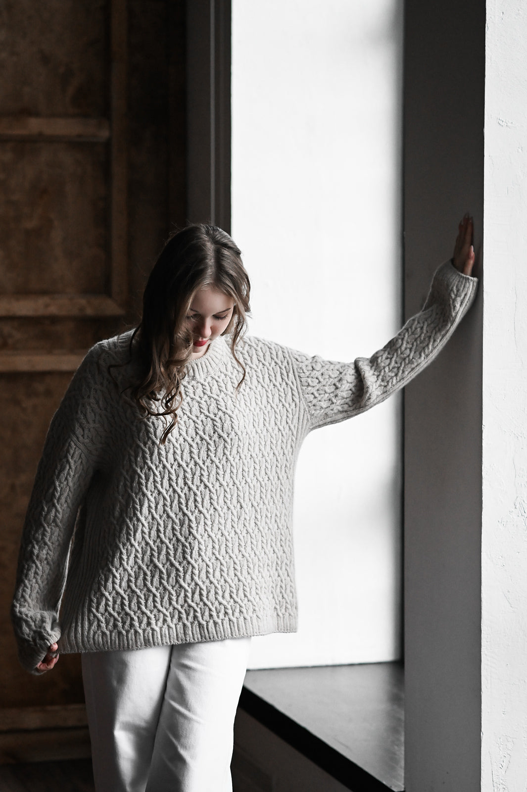 Опис вʼязання Vinca Sweater