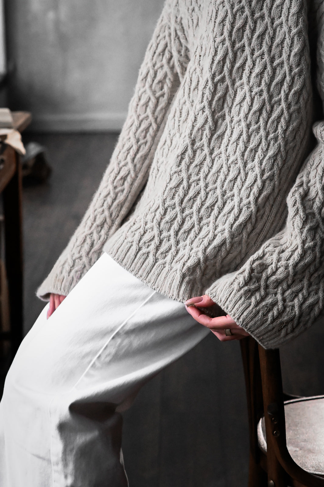 Опис вʼязання Vinca Sweater