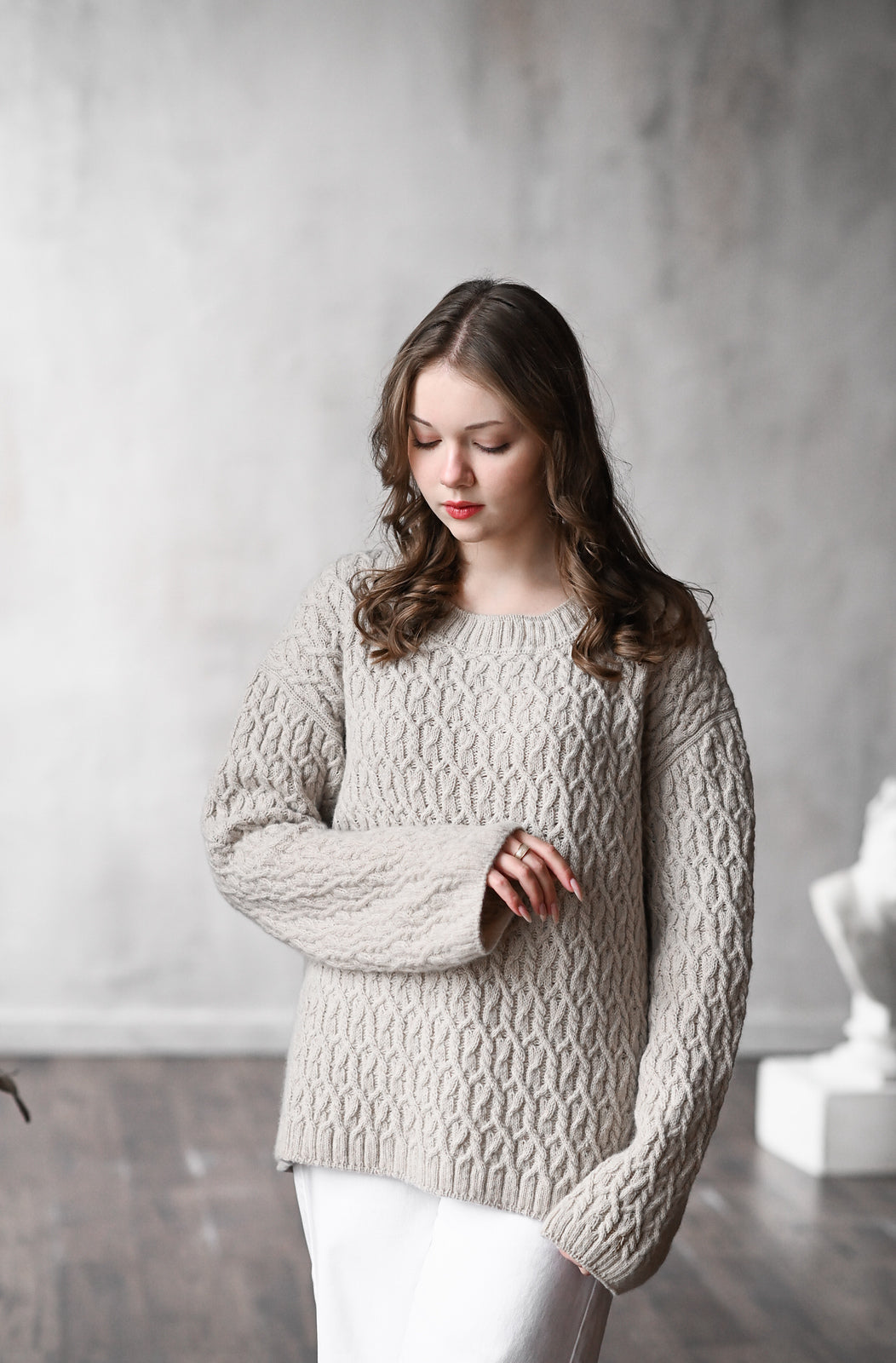 Опис вʼязання Vinca Sweater