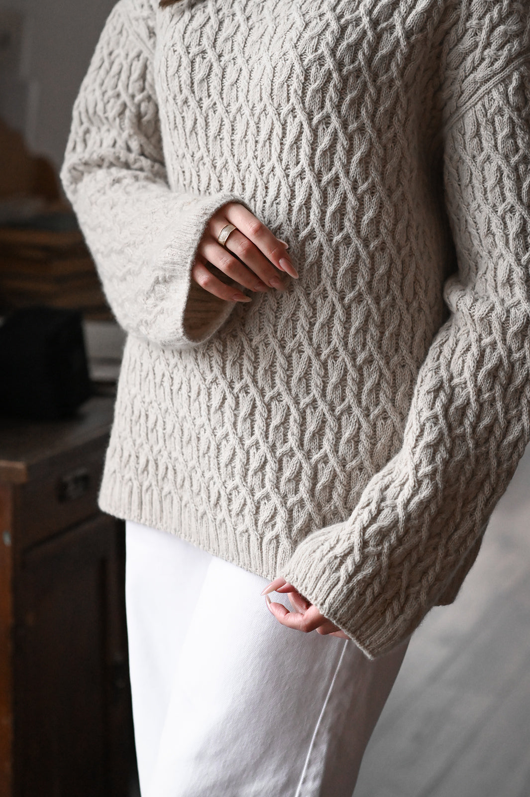 Опис вʼязання Vinca Sweater