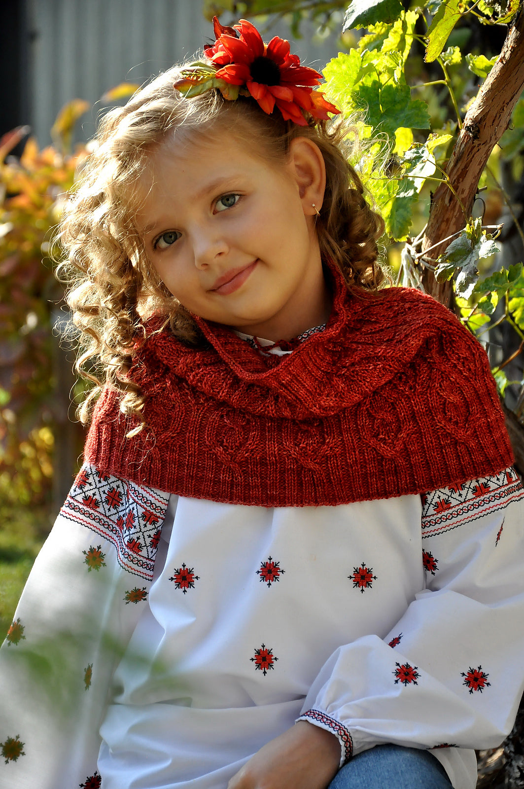 Опис вʼязання Fanciful Flower Snood