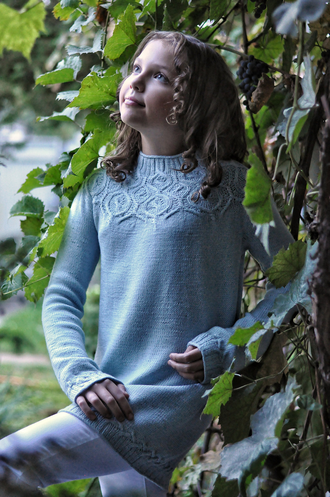 Fanciful Flower Sweater Knitting Pattern