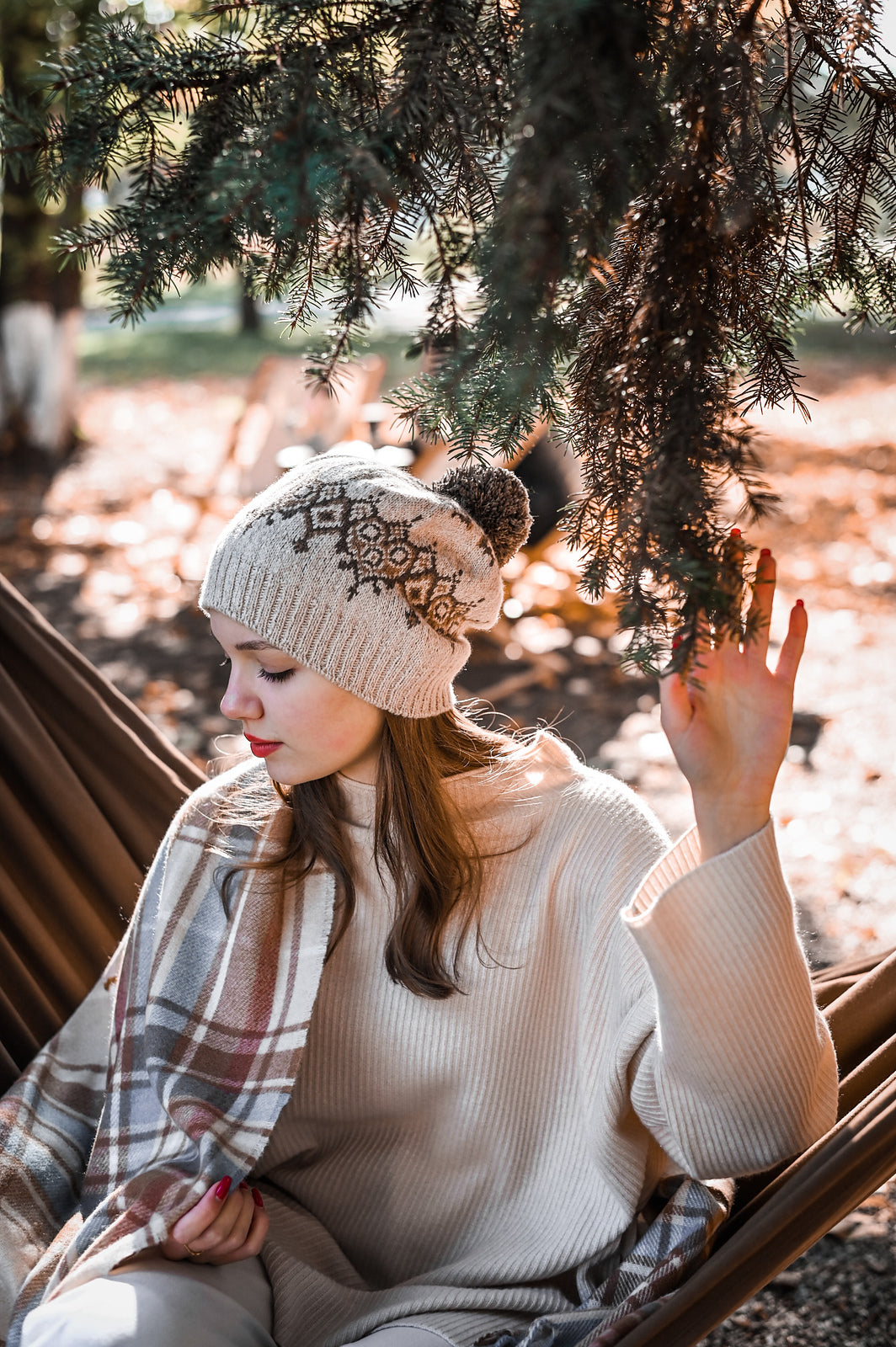 Опис вʼязання Guell Hat