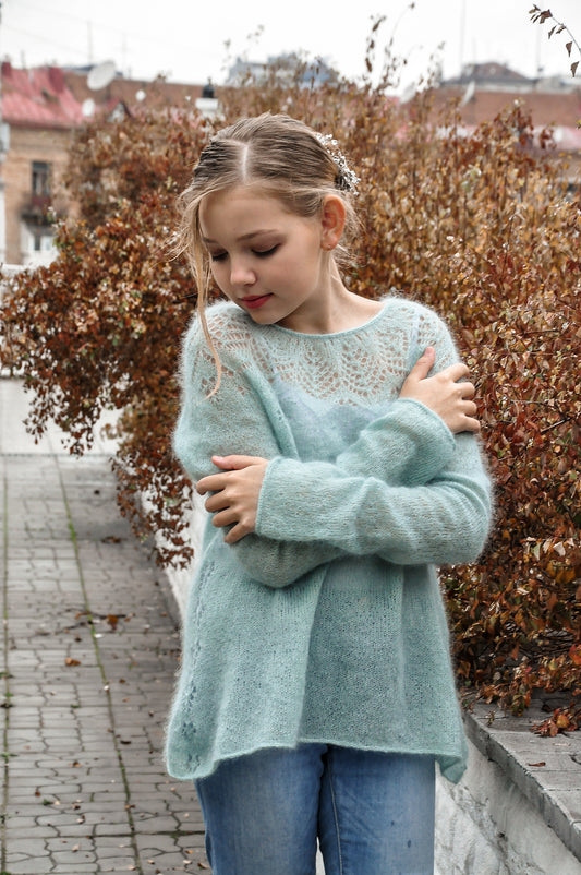 Ciana Knitting Pattern